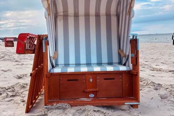 Strandkorb am Strand  FeWo Dünenblick in PRORA - 5.34