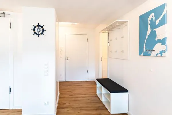 Flur  FeWo Dünenheide 2.1 in PRORA - 7.21