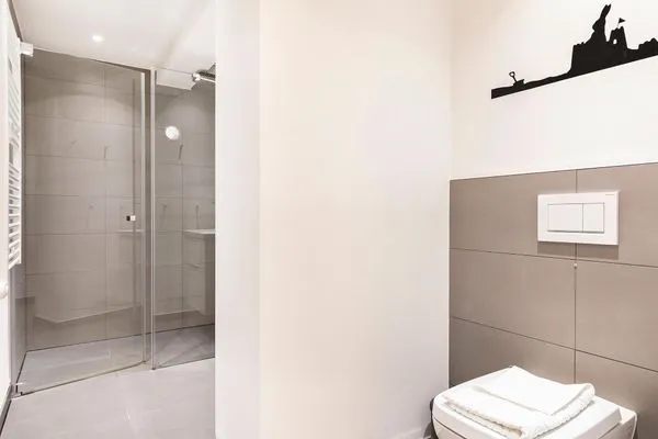 Badezimmer: Dusche, WC  FeWo Have a nice Day in PRORA - 5.33