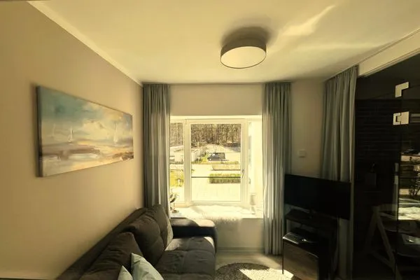 1/2 Zimmer: Schlafsofa (140x200), abgetrennt mit Glastür  FeWo Strandloft in PRORA - 7.12