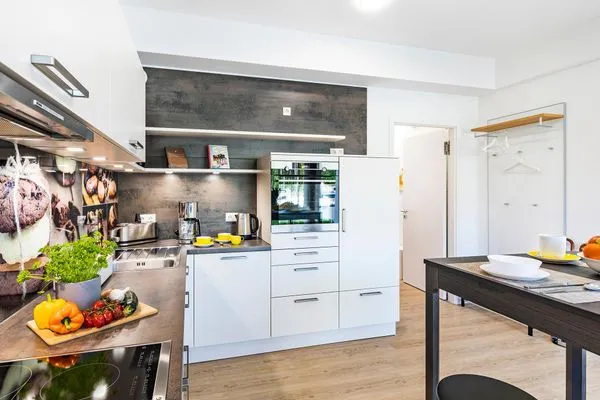 Vollausgestattete Küche  FeWo Strandjuwel in PRORA - 3.01