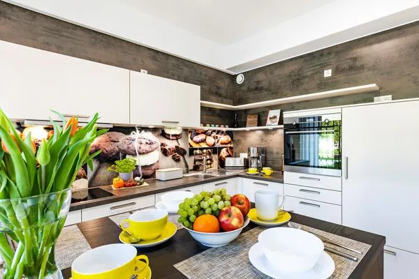 Vollausgestattete Küche  FeWo Strandjuwel in PRORA - 3.01