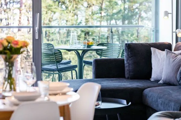 Wohn- und Essbereich  FeWo Strandhafer in PRORA - 4.33