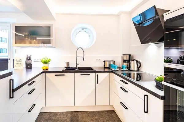 Vollausgestattete Küche  FeWo Meer geht immer in PRORA - 4.37