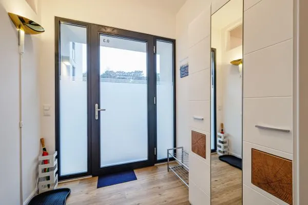 Flur  FeWo Ostseebrise in PRORA - 5.03