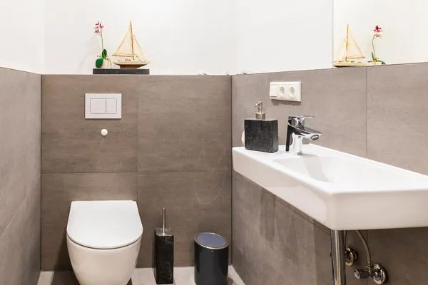 Gäste WC  FeWo Pontos in PRORA - 4.35