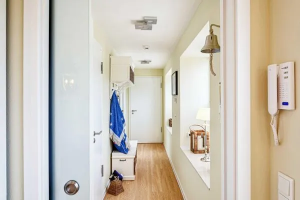 Badezimmer 2: Regendusche, WC  FeWo Sealion Dachterrasse in PRORA - 5.51