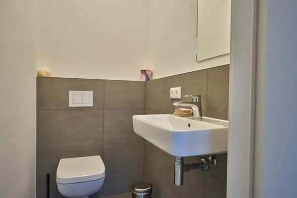 Gäste WC  FeWo Steife Brise in PRORA - 3.05