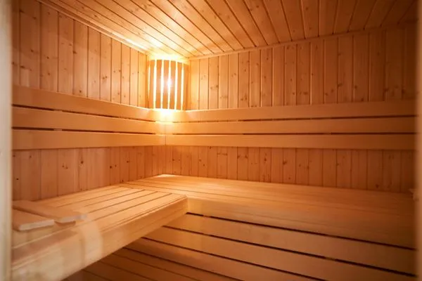 Badezimmer 1: Dusche, WC, Sauna  FeWo Seemannsgarn in PRORA - 7.04