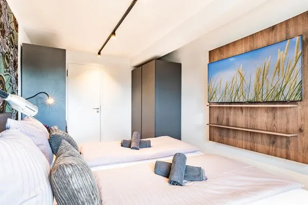 FeWo Hideaway in PRORA - 2.45-15  FeWo Hideaway in PRORA - 2.45