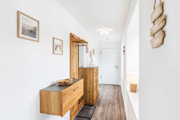 Flur  FeWo Küstenliebe in PRORA - 2.21