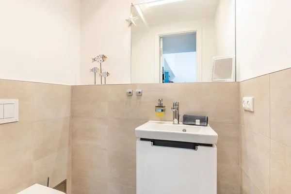 Gäste WC  FeWo Seeblick in PRORA - 2.54