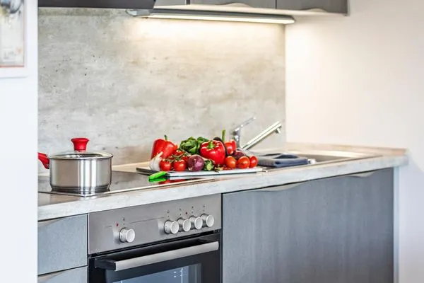 Vollausgestattete Küche  FeWo Dünenwald in PRORA - 6.44