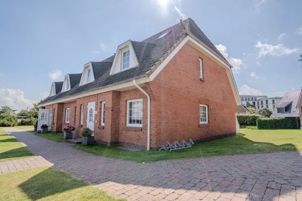 Hauptansicht  Lister Tor 13