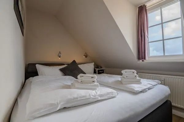 Schlafzimmer OG  Lister Tor 15