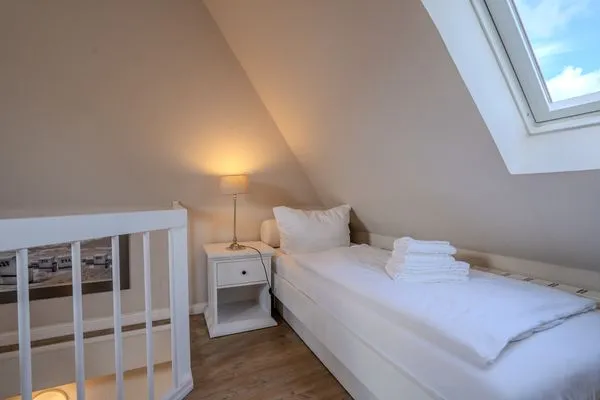 Schlafzimmer DG  Lister Tor 15