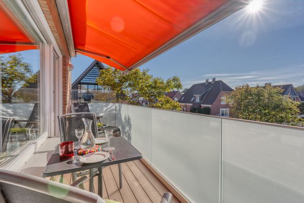  Jade 3  - Balkon
