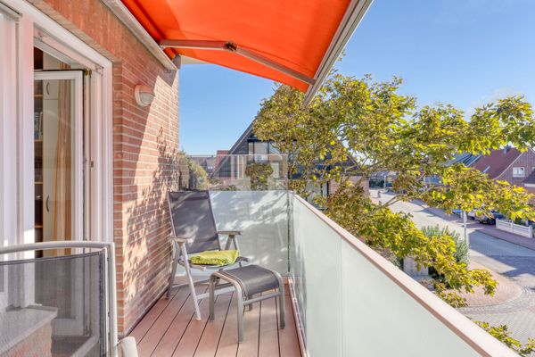  Jade 3  - Balkon