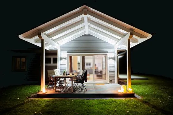 Gemütliche, ruhige Terrasse am Abend  Fördezauber