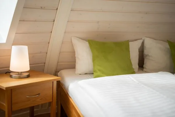 Ferienhaus Kirana - Kugelhaus am Tollensesee - kuscheliger Schlafbereich  Kirana