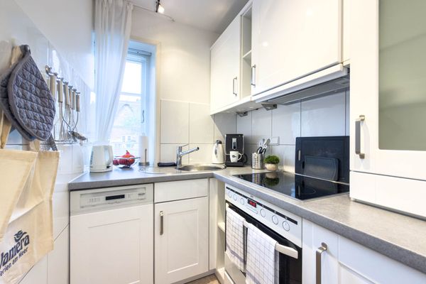 Friesenhof Whg. 11 Amrum - Küche / Küchenzeile