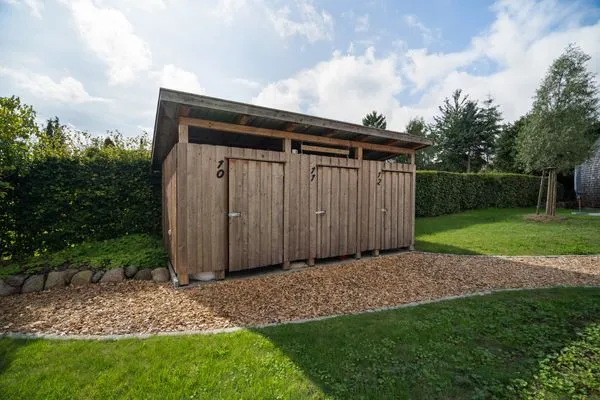 Kugelhaus Chiara am Tollensesee Penzlin – Praktisches Gartenhäuschen für Fahrräder und Freizeitutensilien  Chiara