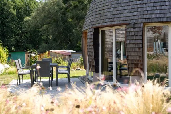 Ferienhaus Kugellager - Kugelhaus am Tollensesee - die Sonne im Grünen genießen  Kugellager