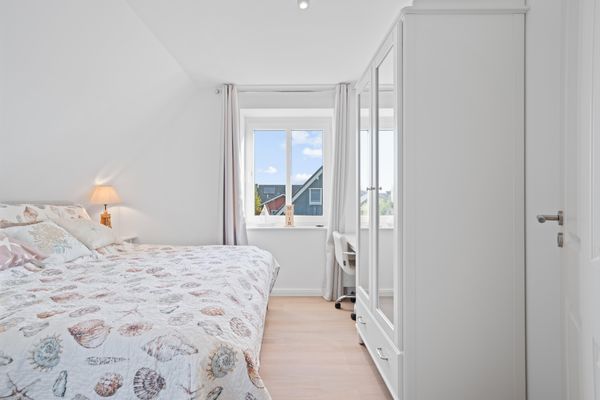  Haus Friesentraum Garding - Kleiderschrank