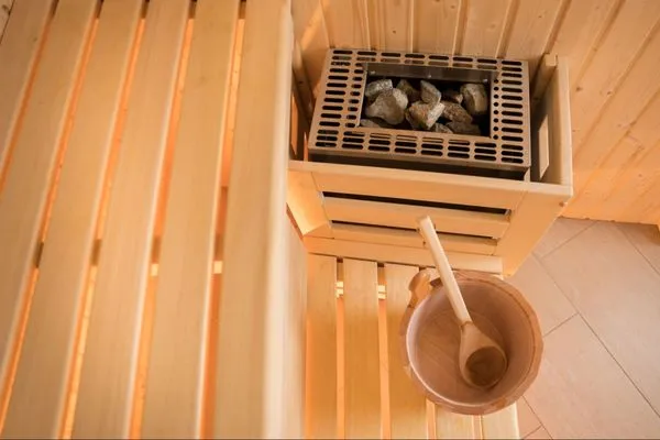 Ferienhaus Phoebe - Kugelhaus am Tollensesee - Sauna für gemütliche Abende  Phoebe