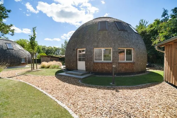 Ferienhaus Solveig - Kugelhaus am Tollensesee - Hauseingangsbereich  Solveig