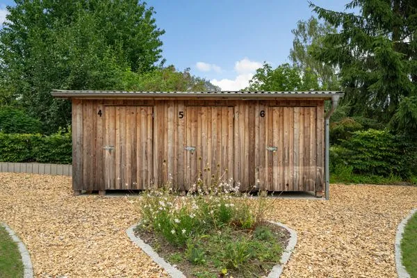 Ferienhaus Eos - Kugelhaus am Tollensesee - mit eigenem Fahrradschuppen  Eos