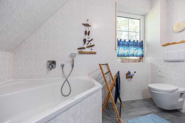  Haus Seeschwalbe Wohnung 5  - Badezimmer