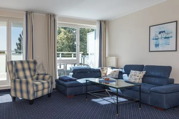 Apartment am Kurstrand Zingst - Blick zum Balkon  Apartment am Kurstrand