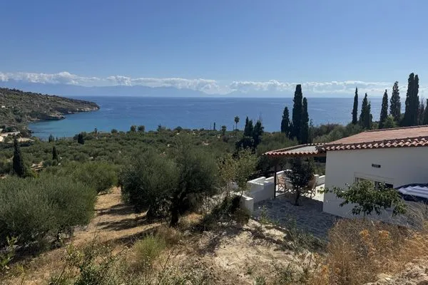 Hauptansicht  Ammoudi View