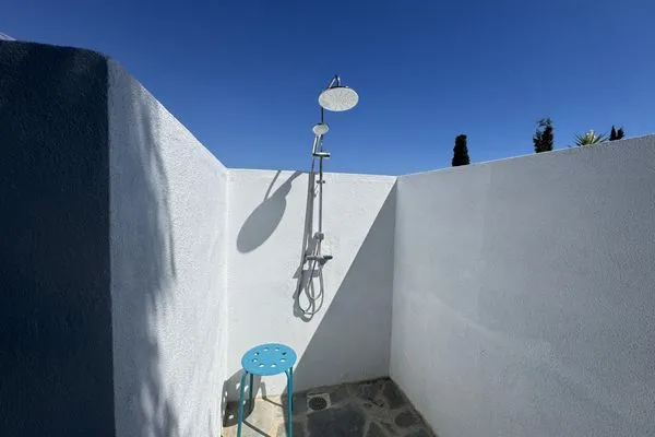 Außendusche  Ammoudi View