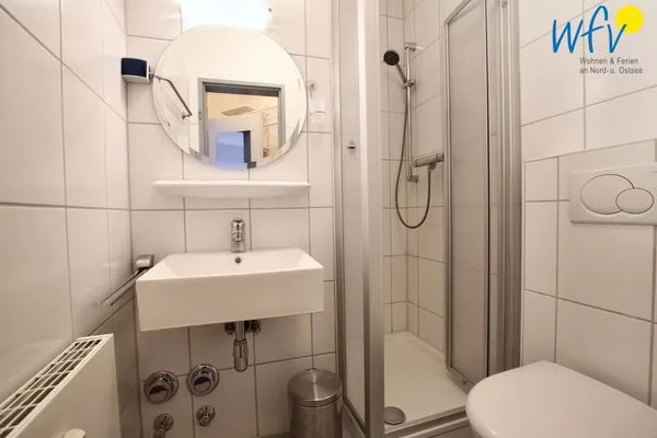 Badezimmer Haus Solaris Ferienwohnung D'runner un D'rover