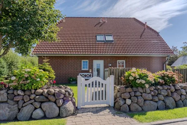 Hauptansicht  Haus List Königshafen