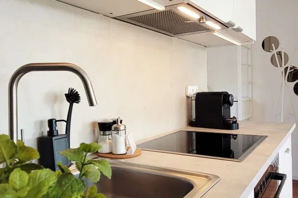 Caffissimo Kaffeemaschine mit 2 Willkommens-Pads  Gemütliche Ferienwohnung mit Meerblick und Terrasse - Nur 50 Meter zum Strand inkl. Parkplatz und Fahrradunterstellplatz