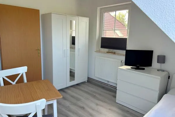 TV im Schlafzimmer Am Deich Am Deich Haus 18