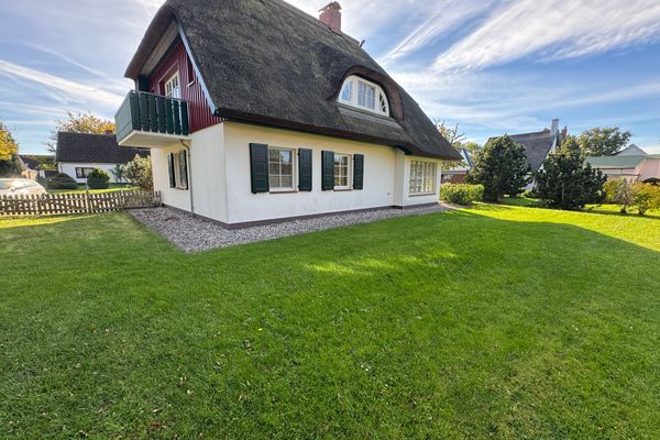 Ferienhaus Chausseestraße App.01 Erholungsort Born - 