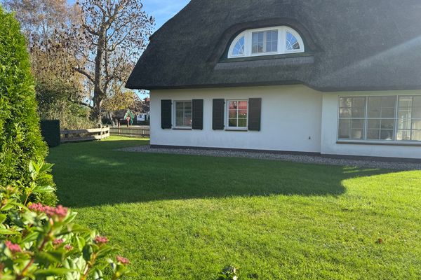 Ferienhaus Chausseestraße App.01 Erholungsort Born - 