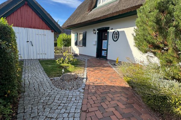 Ferienhaus Chausseestraße App.01 Erholungsort Born - 