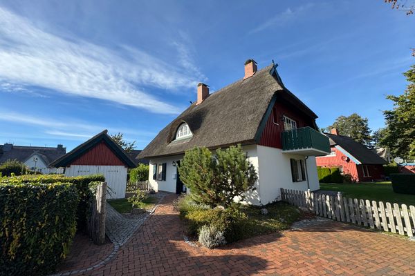 Ferienhaus Chausseestraße App.01 Erholungsort Born - 