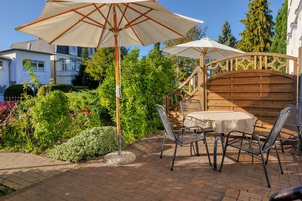 Terrasse  Stranddistel, Haus Gudrun: Familiensuite 2