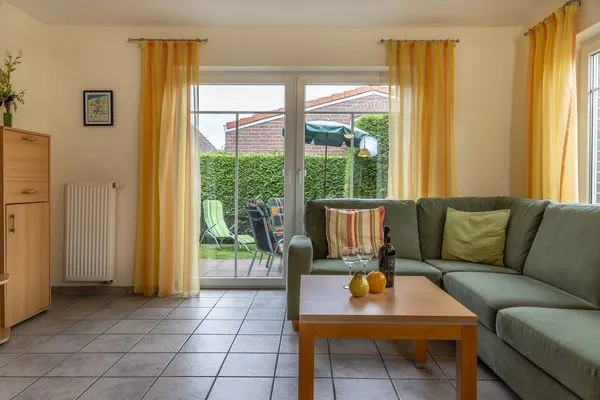  Deichstraße 14e-i 50101 Sonnenwind 1