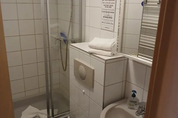Badezimmer  FeWo "Ahoi" nahe Malchower See