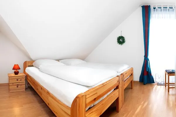 Bedroom Landhaus Residenz Kirchsee Südwind