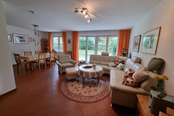 Wohnzimmer  Ferienhaus zur Alleenstraße