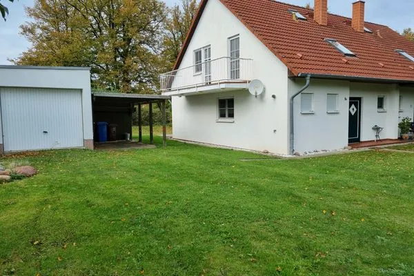 Hauptansicht  Ferienhaus zur Alleenstraße