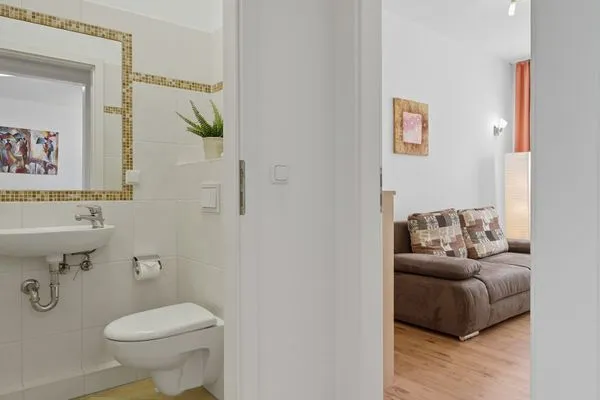 Gäste-WC  Stranddistel, Haus Gudrun: Familiensuite 1